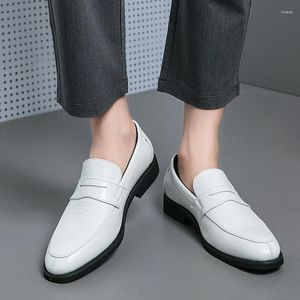 Sapatos casuais Men's Leather Slip On Feard Formal de Manomotores de Negócios Confortáveis