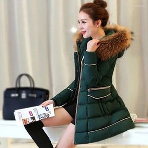 Kvinnors dike rockar kvinnor huva korean ner bomullsjacka kvinnlig smal kappa medellängd imitation tvättbjörn ull krage cardigan