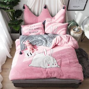 Bedding Sets White Pink Grey Cartoon Urso Aplique Aplique Bordado Flanela Conjunto de Fleece Tabola Tabela Tampa Chave Frenha/Pouco de Ramos de Ramos