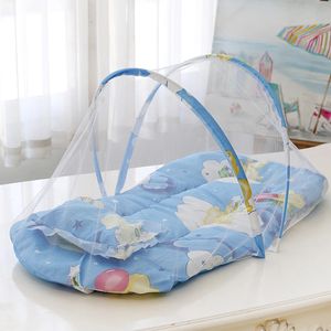 Baby Bed Infant Mosquito Nets dobráveis ​​com travesseiros de algodão dobrável portátil Rede de berço de cama de bebê 240529