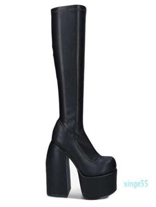 Punk Style Autumn Winter Boots مرنة أحذية ميكروفيال مرنة امرأة الكاحل أحذية عالية الكعب الأسود سميك منصة طويلة الركبتين
