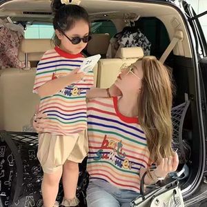 Summer Parent-Child T-shirts Casual Childrens Clothing Family Matching Outfits Leisure Short Sleeve Top Look Kids kläder 240520