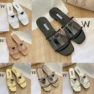 Designer Sandaler Womens PVC Flat Slide Sandal Slippers Black White Metallic Gold Fashion Ladies Summer Beach Slipper Luxury Outdoor Women Shoes