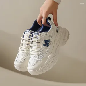 Piattaforma di marca di scarpe casual Donne Sneaker in rete traspirante per aria per la pizzo femminile sneaker senza slip vulcanizzato