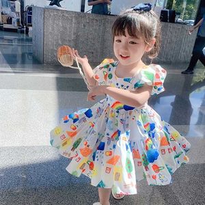 Abiti da ragazza Summer Childrens Dress Abito Rainbow Colore Rainbow Old Ren Cute Graffiti Rens Suggerimenti Rens 1-7Y H240529 MP2Q