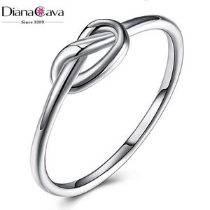 Design klassischer Charme Celinly Ringe für Paare Schmuckstil Personalisierten glatten Ring Frauen Einfache Mode Flva