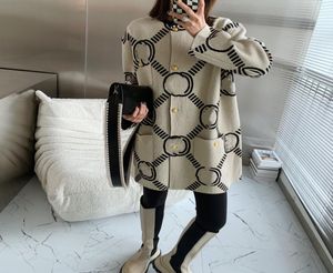 Designer Women039S Trench Coat Fashion Ytter Hooded Jacket Letter Style Reversible Coat Plus Size1420988