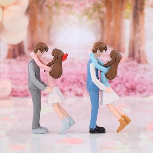 Garden Decorations 1 Pair Of Cartoon Romantic Sweet Couple Figurines Micro Landscape Pendant Diy Plastic Craft Scene Decoration