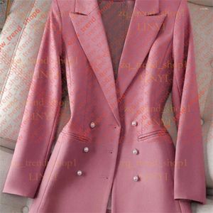 Designer Blazer Luxury Blazer Women's Abita da donna Mlassa a maniche lunghe Blazer Donne Blazer Pink Berio Berella femmina Wort Wear Coat 397 397