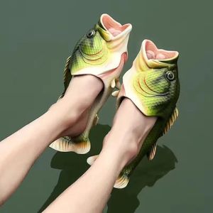 Aberto do dedo do pé Funny machos calçados calçados femininos chinelos de peixes para casais ao ar livre desenho animado de desenho animado chinelos de animais plus size 47 homens sapatos 240518