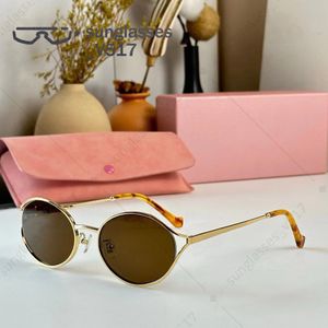 Kadınlar için Güneş Gözlüğü Tasarımcı Güneş Gözlüğü Kadın Gözlükleri Modern Sofistike Her türlü Giyim Metal Oval Çerçeveleri Işık Rahat Çok Renkli UV400