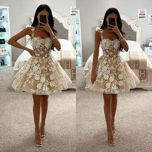 Süße Spitzencocktailkleid Spaghetti applizierte kurze Abschlussballkleid Mini -Partykleider Abschluss Homecoming -Kleider