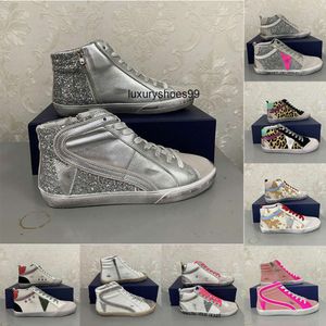 Luxus Mid Slide Star Casual Shoes Classic Gletter Leopard Snake do alte schmutzige Designerin Frauen Lederschnecken Sneakers Francy