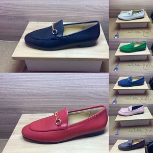 Kleiderschuhe flache Designer Damenschuhe 100% Leder Buchstaben Metall Schnalle Frauen lässig Schuh Mules Princetown Männer Faulenfaule Schlepper Großgröße 34-42-46 mit Kiste