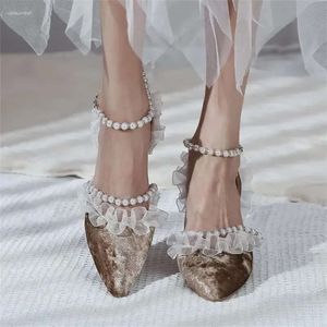 Pxelena eleganta sandaler ruffles spetsträng pärlor kvinnor veet bröllop konstigt höga klackar party klänning datum sko 742