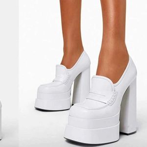 Сандалии короткие и пухлые платформы Super High Heel Shoe Pump 2024 Новая весна и летняя модная туфли панк -вечеринки женские туалеты T240528