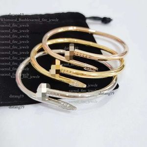 Tiffanyjewelry European And American 18K Rose Gold Designer Jewelry Tiffanyjewelry Bracelet Bracelet For Luxury Non Fading Tiffanyjewelry Heart Bracelet 469