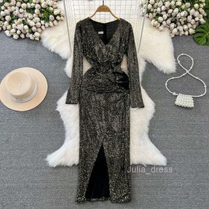 French Celebrity Temperament Sexig V-ringning midja Slim Mid Length Sequin Oregelbunden höft Wrap Dress Autumn Dress