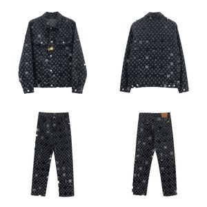 2ピースの服とズボンのトラックスーツボトムスTechfleece Man Joggers Rock and Roll Jeans Jazz Cow Pants苦しんでいるバイカージーンズ