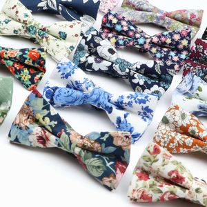 Neck Ties New Colorful Flower Bow Fashionable Cotton Print Bow Neckline Suitable for Childrens Children Childrens Christian Boys Wedding Party Set Bow Q240528
