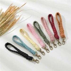Plush Keychains Bohemian woven keychain handcrafted cotton wristband with drawstring keychain suitable for women anti loss phone charm car keyholder access