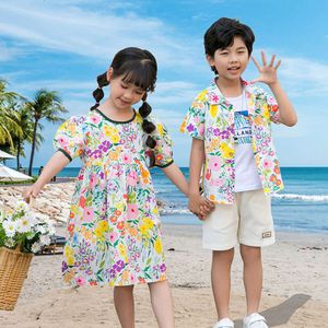 Beach Family Outfits Vacation Look Dad and Son Equal Shirt Father Baby Clothes Sets Resort Mom Daughter Matching Dress