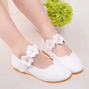 Platta skor 1-11 år läder flickor blommor festskor för baby prinsessor skor för barn barn lägenheter klänning sko vit sandal mch017 wx5.28