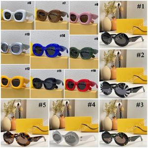 High-quality Fashion Round Frame Sunglasses With Gold Metal Logo for Women or Men 257T