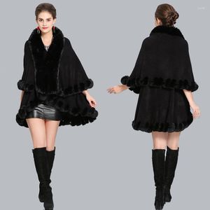 Szaliki 2022 Podwójna warstwowa rękodzieła Faux Rex Fur Cape Szal długi dzianin Poncho Płaszcz Płaszcz Paszmina Cloak Women Winter 297U