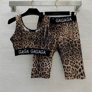 Pantaloncini da donna da donna cortometrali set lettere stampate per branding per binari estivi serbatoi di fitness imbottiti 293o