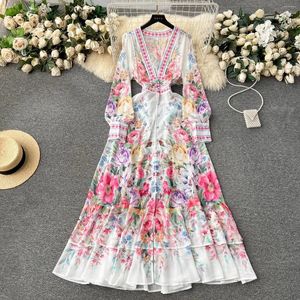 Sukienki swobodne moda 2024 Letnie wakacyjne kwiatowe szyfonowe sukienki kobiety sexy patrz przez głęboką v szyję szlafroki boho vestido