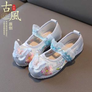 Flat Shoes Girls Flat Shoes Kids Handgjorda broderade skor ny design kinesisk stil blommor fjäril barns dansprestanda skor wx5.28