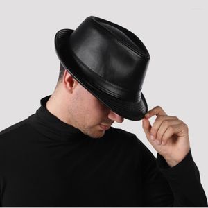 Berets 2022 Oryginalne skórzane szerokie grzbiet Stetson Fedoras Brytyjskie czapki dla mężczyzn Kobiety Gentman Black 55-62cm Dopasowane jazz hip-gorras 2188