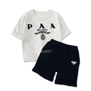 Kid Designer Child Sets Childrens T-shirt a manica corta + Shorts Shorts Sump Brand Boying Botton Cotton Tees Tage Black White Baby Clothe