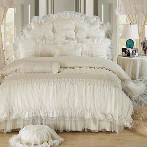 Sängkläder sätter bomull Jacquard White Pink Spets Princess Luxury Wedding Däcke Cover Set Bed Kirt Pudow Case 40