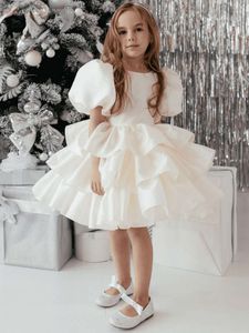 Flower Girl Dresses Beige Solid Tiersed With Bow Short Sleeve For Wedding Birthday Party Holy Communion Gowns L2405