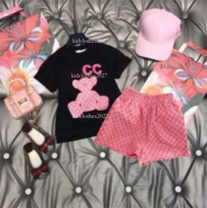 Set di abbigliamento per bambini Designer Maglietta per bambini Monogrammed Short Abiti British Fashion Brand Childrens Treasures and Girls Cotton in due pezzi