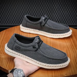 Herren Canvas Schuhe Mode Retro Männer lässige Sneaker Qualität atmungsaktivem leichter flach bequemer Slip-on-Makler 240518