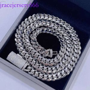 Droipshipping Ready to Ship Moissanite Clasp Lock Miami Thick 8mm Sier Cuban Chain