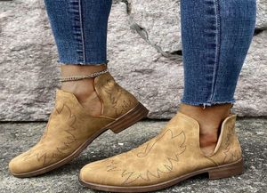 Autumn Winter Casual Woman Western Cowboy Botas de tornozelo de tamanho grande Mulheres039s Botas de cowgirl Cossacks curtos Botas Sapatos de salto baixo W8207359