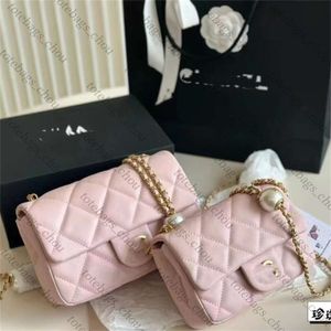 Designer Bag Fashion Spring and Summer Envelope Påsar Ny doftande mormor mångsidig kedjepåse High End Lingge Love Square Fat Pearl Ball Crossbody Bag