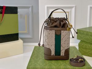 Luxury Designer Bag The new geometric bucket bag has a stylish design with a long strap for a crossbody tote