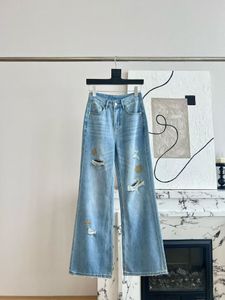 2024 Blue Free Frakt Wide Ben Hole Brodery Loose Women's Jeans Designer Women's Denim Pants 5292