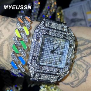 Wristwatches 2024 Iced Out Women Watch Gold Silver Color Square Diamondd Quartz Luxury Hip Hop Wrist Watches Roman Clock Jewelry Gift
