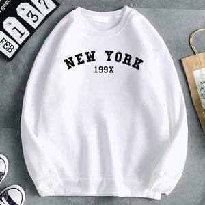 Kvinnors hoodies tröjor Vintermode Pullover för kvinnor New York 199x Personlighetsbrev Tryck Hoody Fleece Soft Sweatshirt Löst All-Math Clothes Z240529