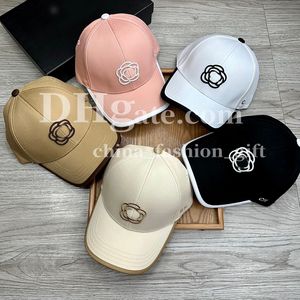 Women Baseball Cap Floral Embroidered Cap Trendy Hundred Take Baseball Cap Classic Canvas Hat Travel Sun Protection Hat