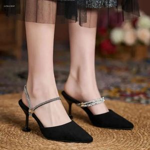 31-43 Large Women Sandals Size Summer Fashion Two Wear High Heels Thin Heel Point Toe Black Small Women 810