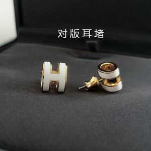 Er ohrring exquisit einfach einfache Mode -Ohrring -Version Ohrringe weibliche Roségold -Buchstaben männliches Paar mit originalem Ohrring 4vro