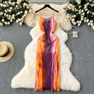 Instagram womens dress for summer outings wearing spicy girl style to show off body shape buttocks wrapped mesh mesh halo dyed suspender skirt