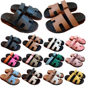 35-44 Designer Bästa kvalitetsreglage Luxury Chypre Andals Outwear Leisure Vacation Beach Flat Bottom Slipper äkta läder tofflor för fester Kvinnor Män 78645